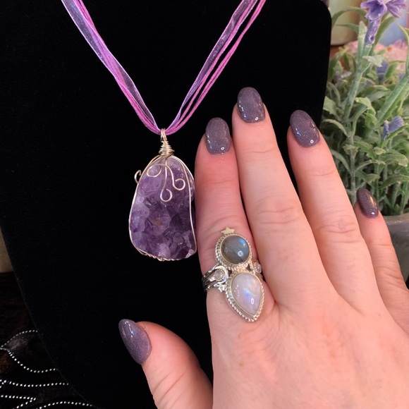 Raw Amethyst Pendant - Picture 4 of 6